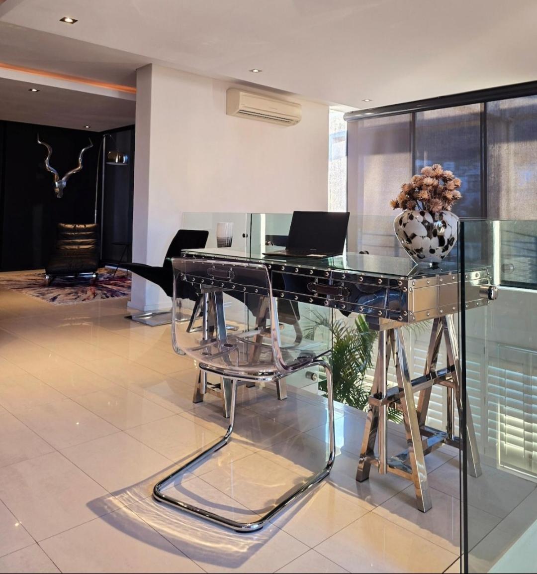 Luxury Penthouse With Private Pool * Cape Town